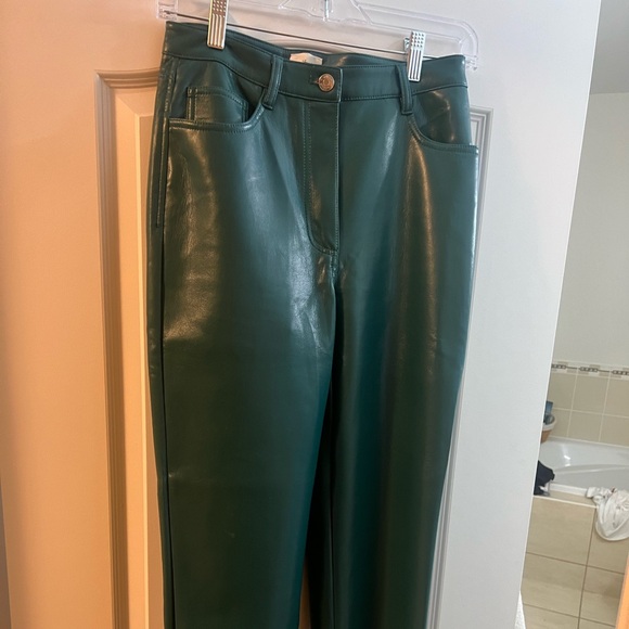 Aritzia Wilfred size 4 faux leather pants - Picture 2 of 4